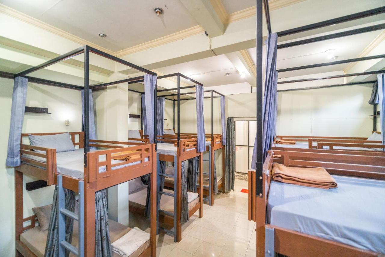 Bamboo Ubud Hostel Экстерьер фото